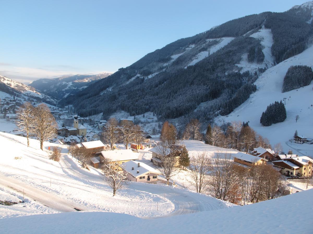 Saalbach Apartments Landhaus Bernkogel - Ski In Ski Out Exterior foto